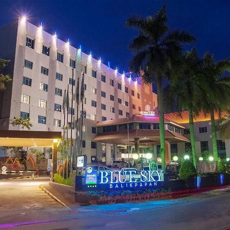 Blue Sky Hotel Balikpapan Екстер'єр фото