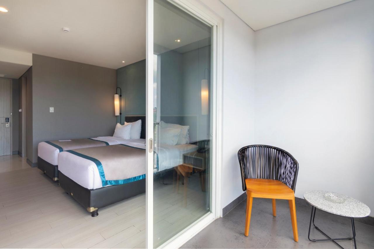 Blue Sky Hotel Balikpapan Екстер'єр фото