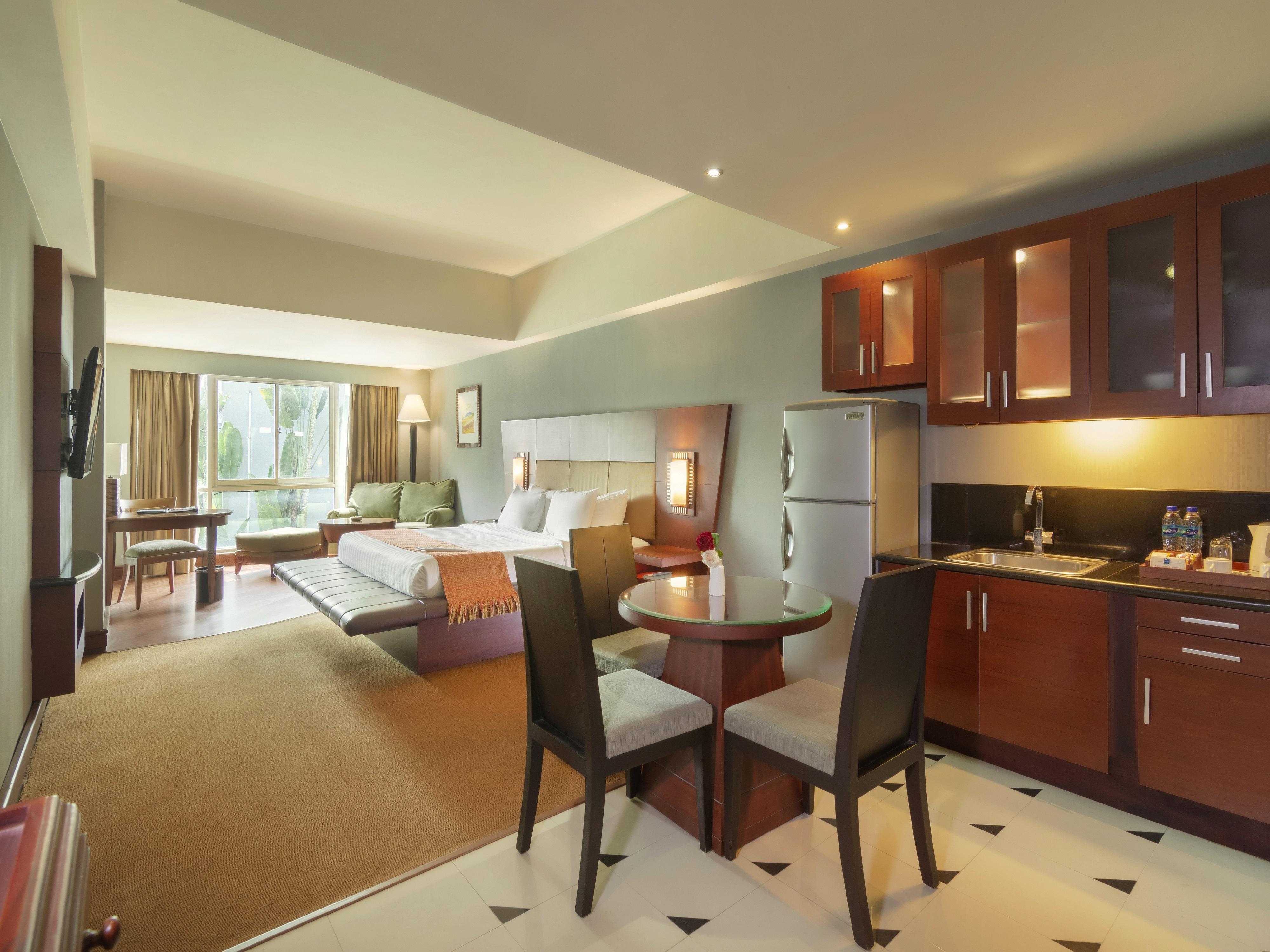Blue Sky Hotel Balikpapan Екстер'єр фото