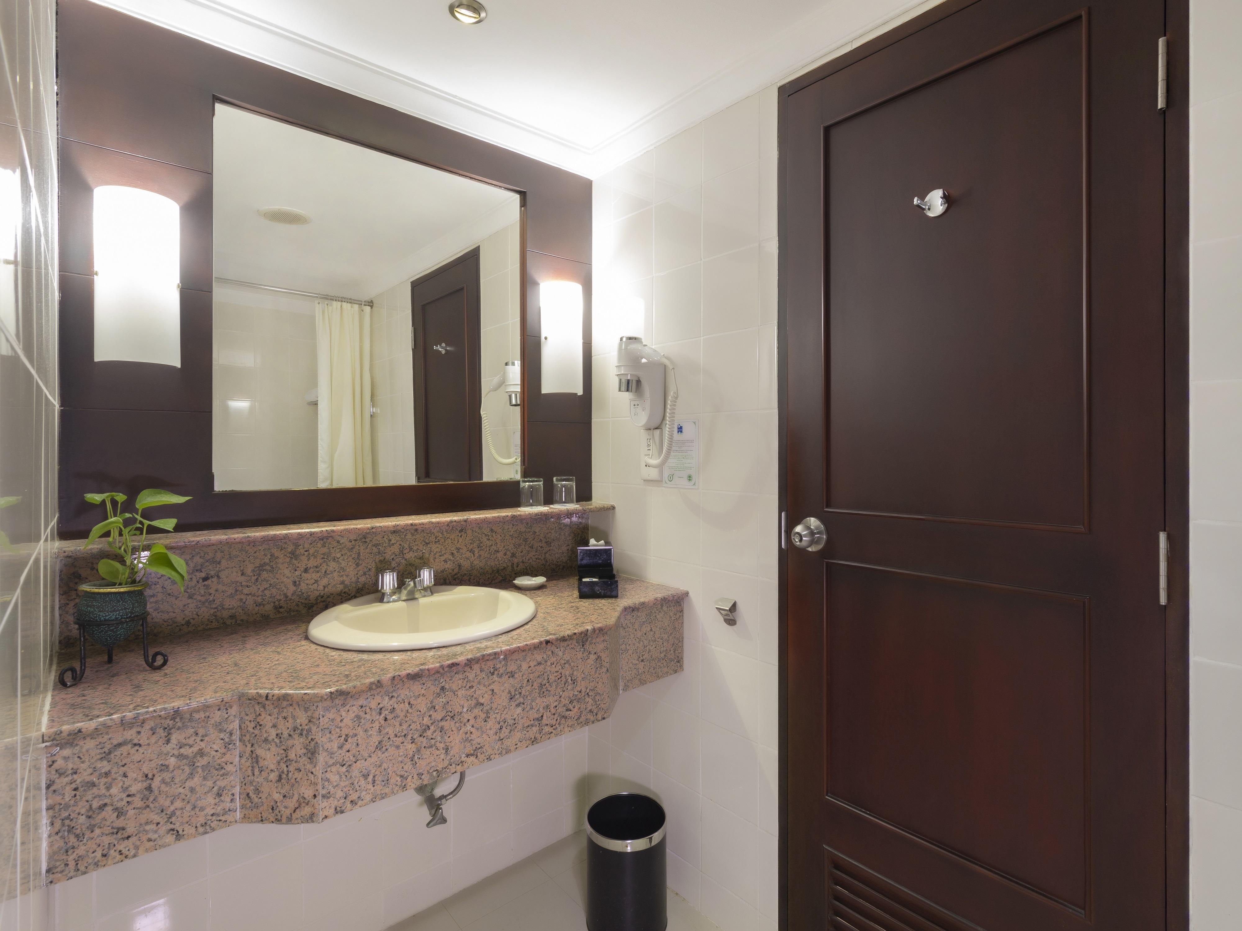 Blue Sky Hotel Balikpapan Екстер'єр фото
