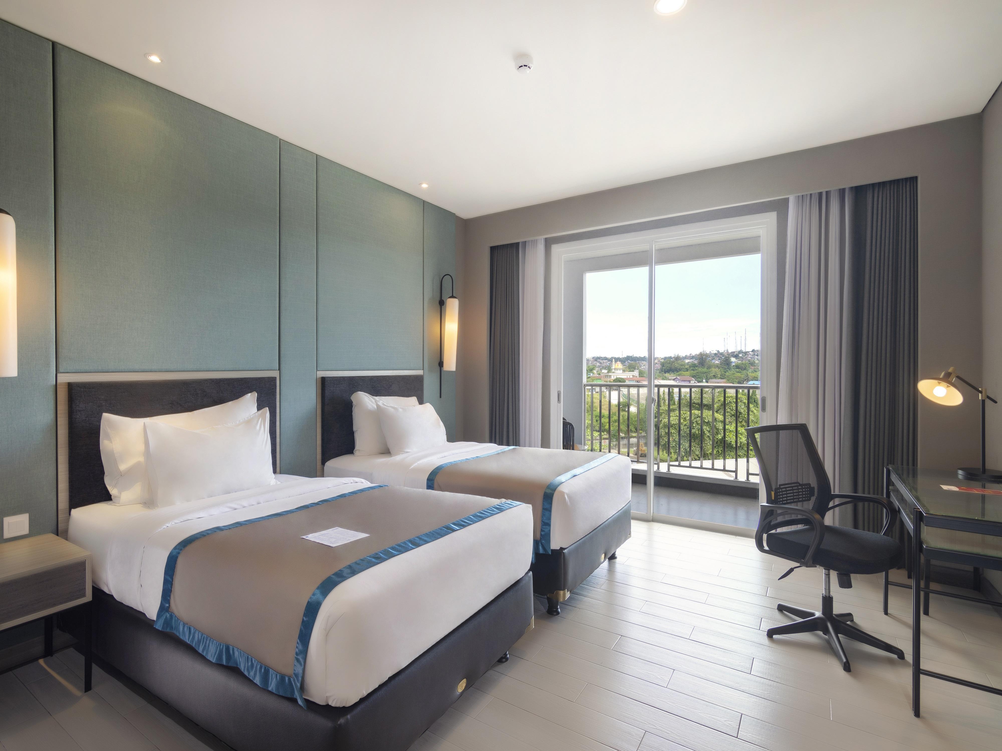 Blue Sky Hotel Balikpapan Екстер'єр фото